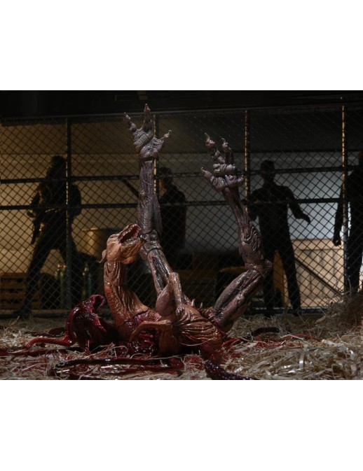 Neca The Thing Dog Creature Set