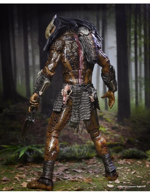 Neca Prey Feral Predator