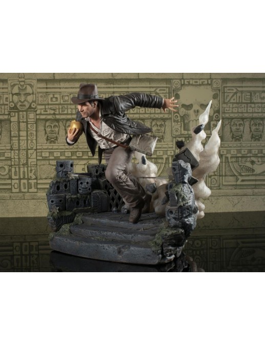 Diamond Select Toys Raiders of the Lost Ark Gallery Indiana Jones Deluxe Figure Diorama