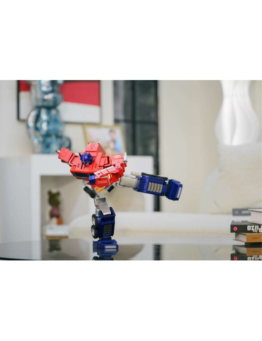 Robosen The Robot Company Transformers Interactive Auto-Converting Robot Optimus Prime Elite