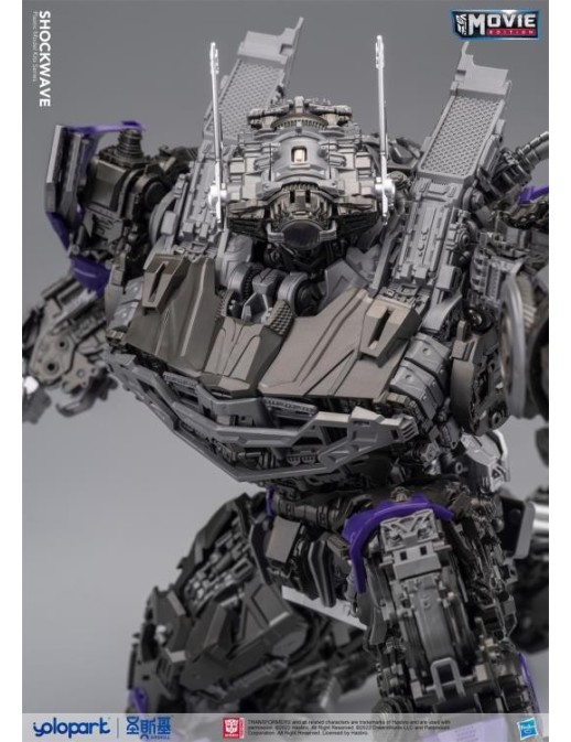 Yolopark AMK Series Model Kit Transformers Bumblebee Shockwave