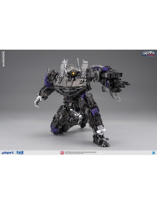 Yolopark AMK Series Model Kit Transformers Bumblebee Shockwave