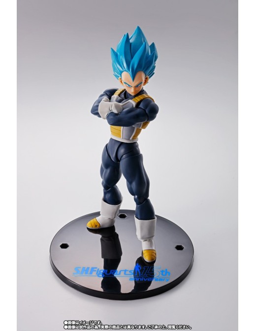 Bandai S.H. Figuarts Dragon Ball Super Broly Vegeta Super Saiyan God Super Saiyan