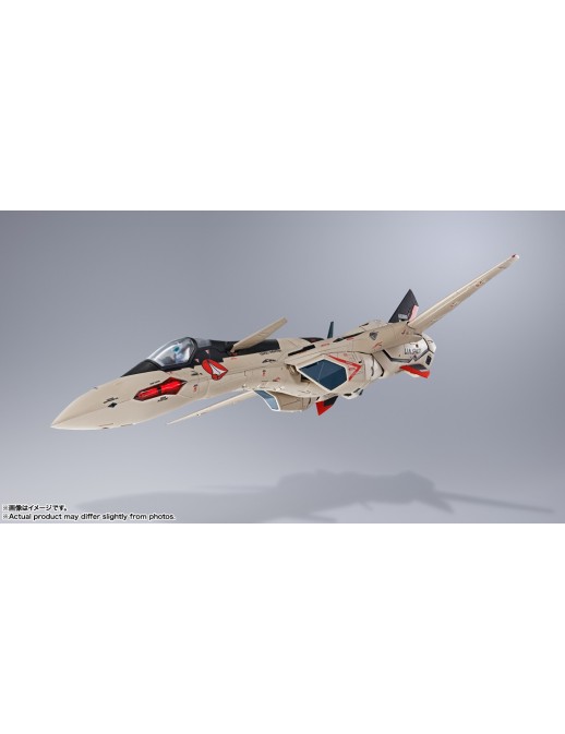 Bandai DX Chogokin Macross YF-19 Excalibur Isamu Alva Dyson Custom