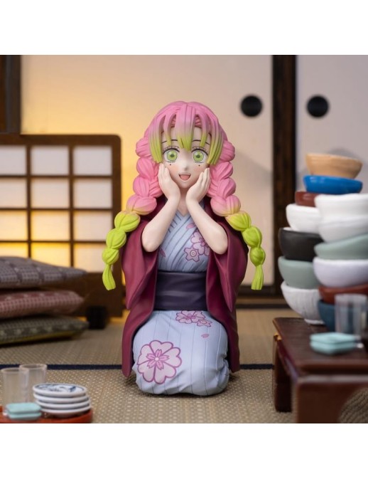 Sega Premium Perching Figure Demon Slayer Kimetsu no Yaiba Mitsuri Kanroji Swordsmith Village Arc