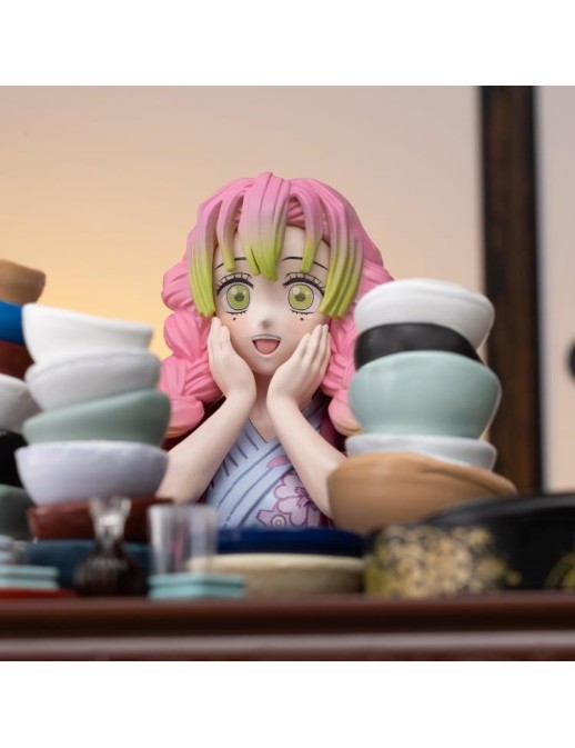 Sega Premium Perching Figure Demon Slayer Kimetsu no Yaiba Mitsuri Kanroji Swordsmith Village Arc