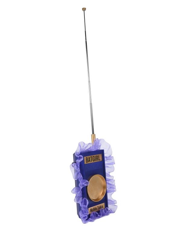 NECA PROP REPLICA BATMAN 1966 BATGIRL WALKIE TALKIE