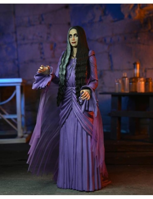 Neca Rob Zombie's The Munsters Lily