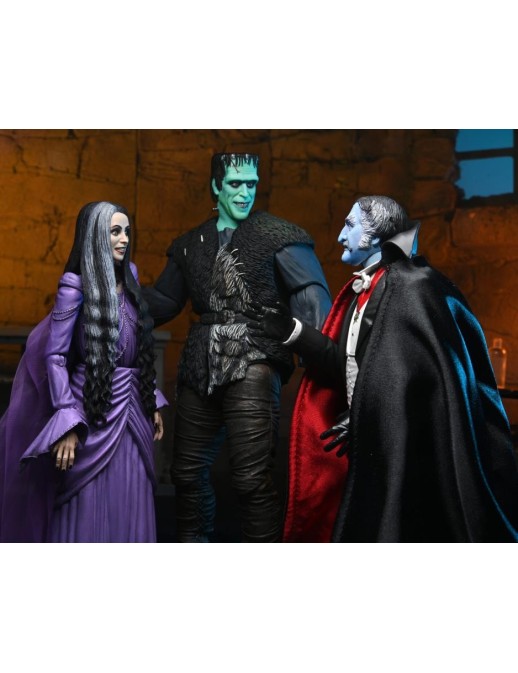Neca Rob Zombie's The Munsters Lily