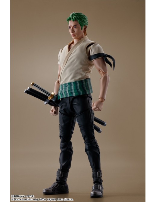 Bandai S.H. Figuarts One Piece A Netflix Series Roronoa Zoro